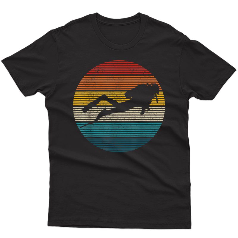 Scuba Diving - Vintage Retro Ocean Scuba Diver Gift T-shirt