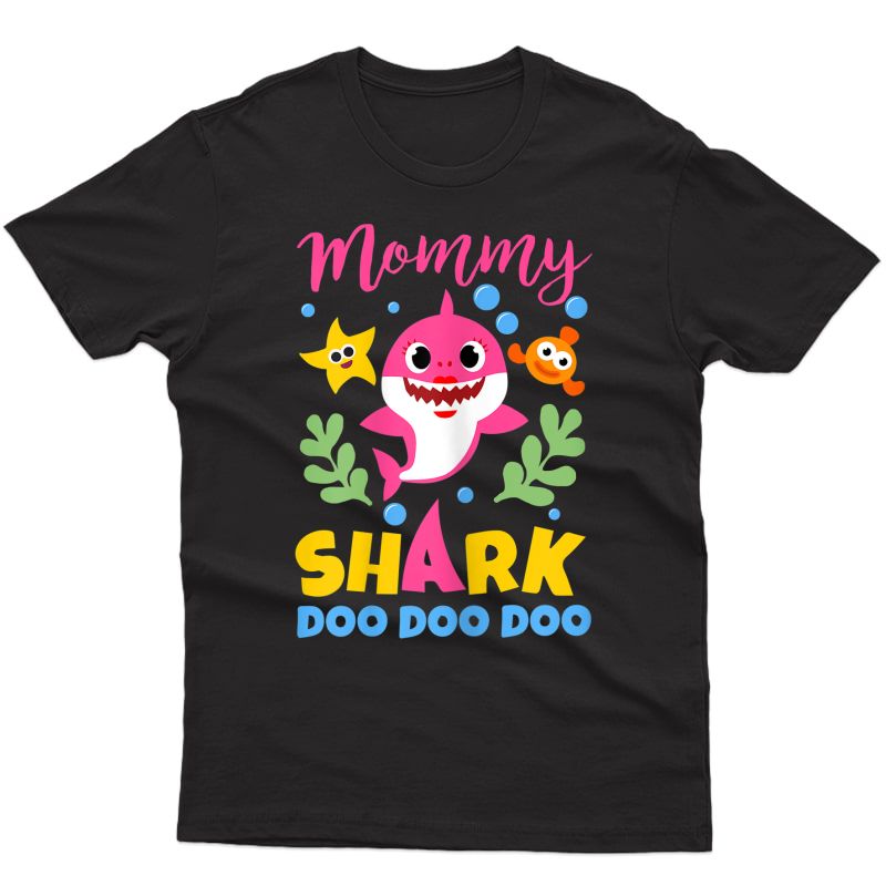  Mommy Shark Gift Cute Baby Shark Family Matching Outs T-shirt